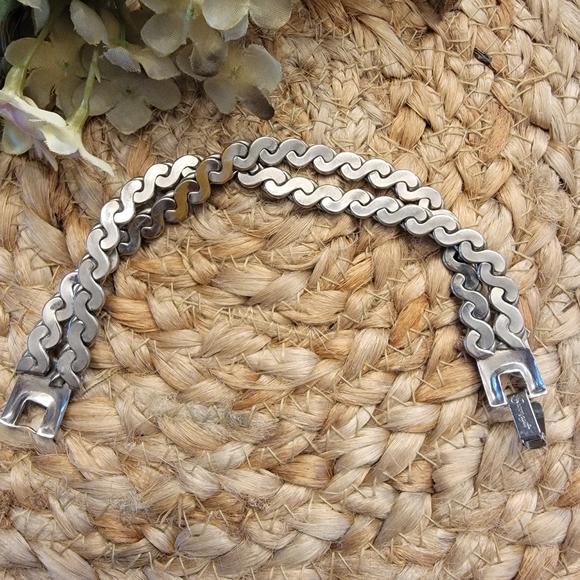 Vintage Brookcraft Bracelet - Picture 2 of 6